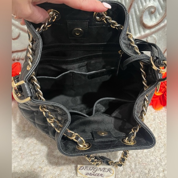 MICHAEL KORS Medium Quilted Chain Drawstring Bag VGC! Black - Picture 8 of 10